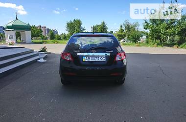 Хетчбек Geely Emgrand 7 (EC7) 2014 в Києві