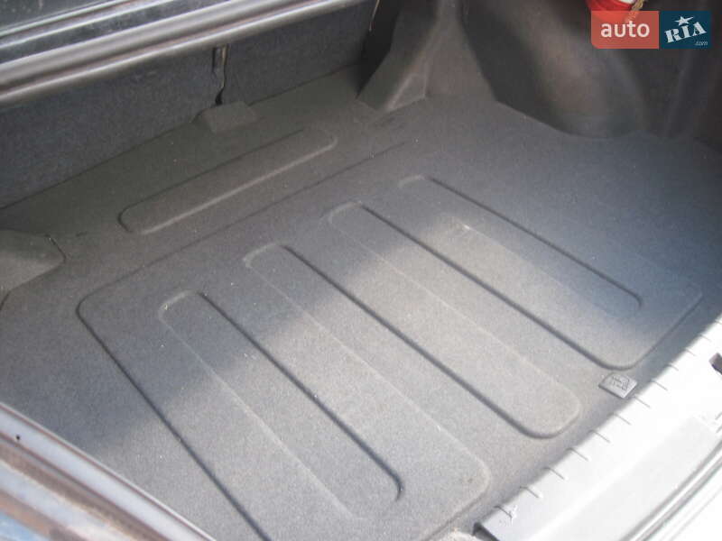Седан Geely Emgrand 7 (EC7) 2011 в Прилуках
