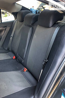 Седан Geely Emgrand 7 (EC7) 2012 в 