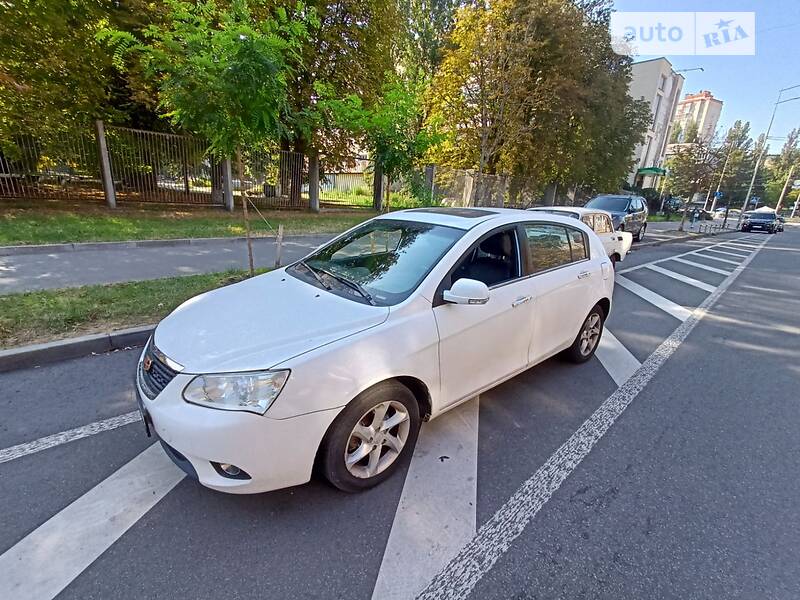 Хетчбек Geely Emgrand 7 (EC7) 2014 в Києві
