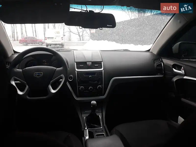 Седан Geely Emgrand 7 (EC7) 2017 в 