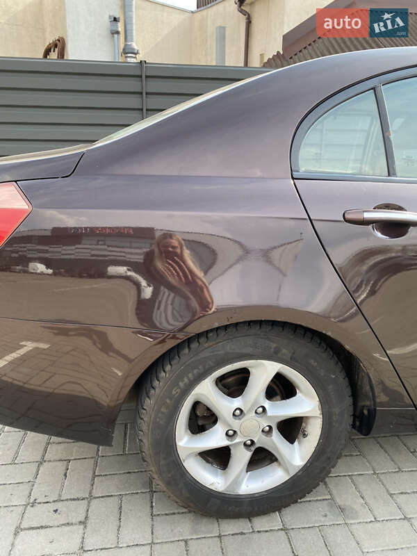 Седан Geely Emgrand 7 (EC7) 2012 в Черкасах