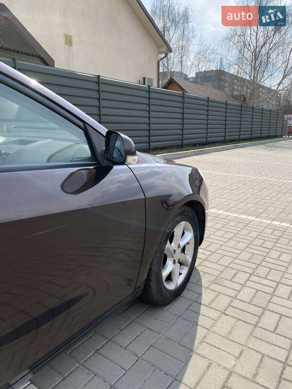 Седан Geely Emgrand 7 (EC7) 2012 в Черкасах