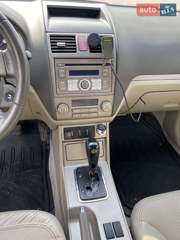 Седан Geely Emgrand 7 (EC7) 2012 в Черкасах