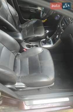 Седан Geely Emgrand 7 (EC7) 2013 в 