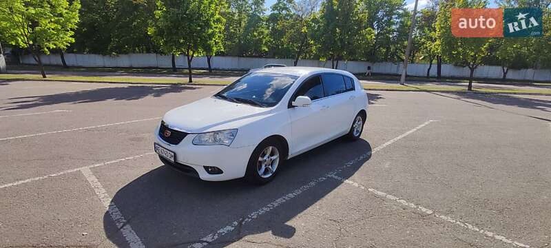 Хэтчбек Geely Emgrand 7 (EC7) 2014 в 