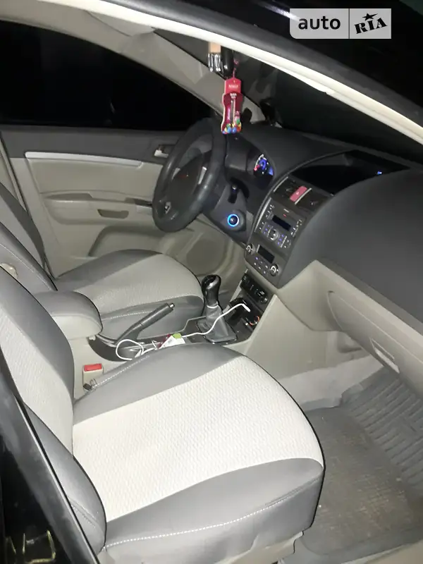 Geely Emgrand 7 (EC7) 2011