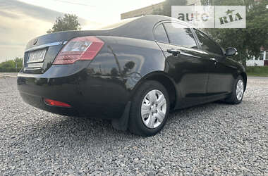 Седан Geely Emgrand 7 (EC7) 2011 в 