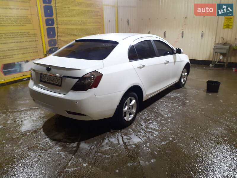 Седан Geely Emgrand 7 (EC7) 2011 в Днепре