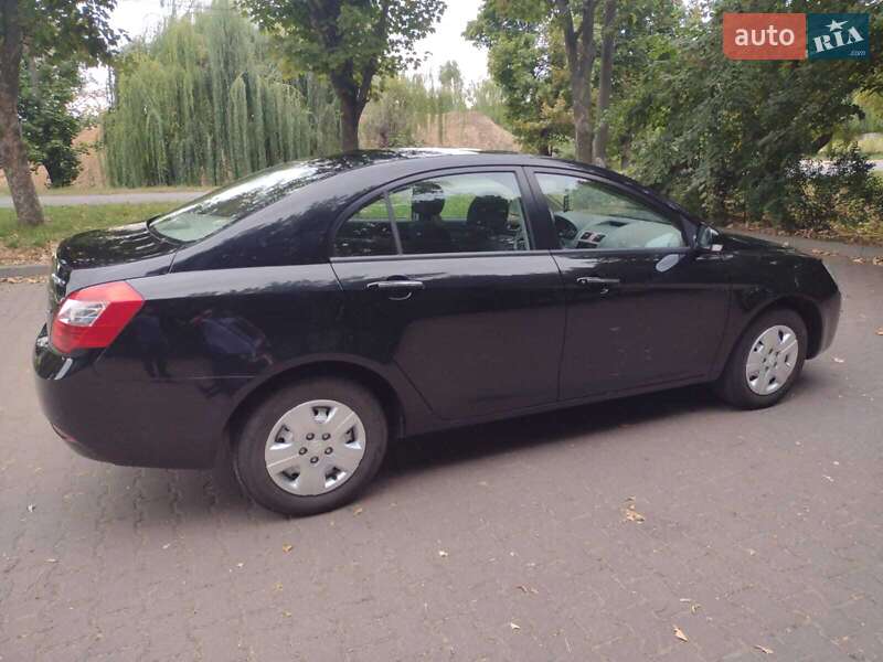 Седан Geely Emgrand 7 (EC7) 2012 в Миргороді