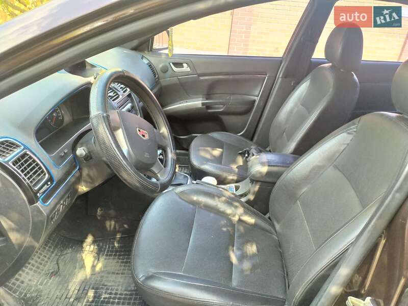 Седан Geely Emgrand 7 (EC7) 2014 в Днепре
