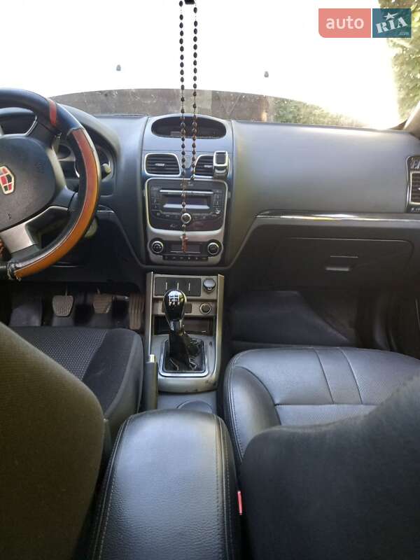 Хэтчбек Geely Emgrand 7 (EC7) 2014 в Мукачево