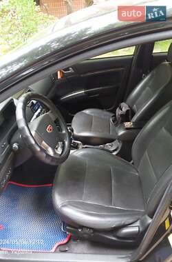 Седан Geely Emgrand 7 (EC7) 2013 в 