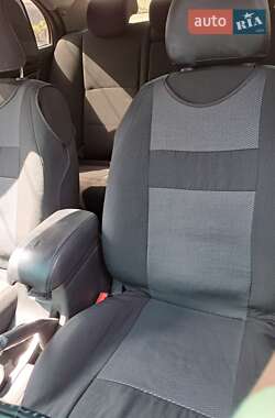 Седан Geely Emgrand 7 (EC7) 2013 в 