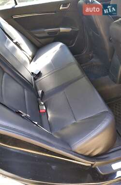 Седан Geely Emgrand 7 (EC7) 2014 в 