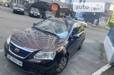 Хэтчбек Geely Emgrand 7 (EC7) 2013 в Киеве