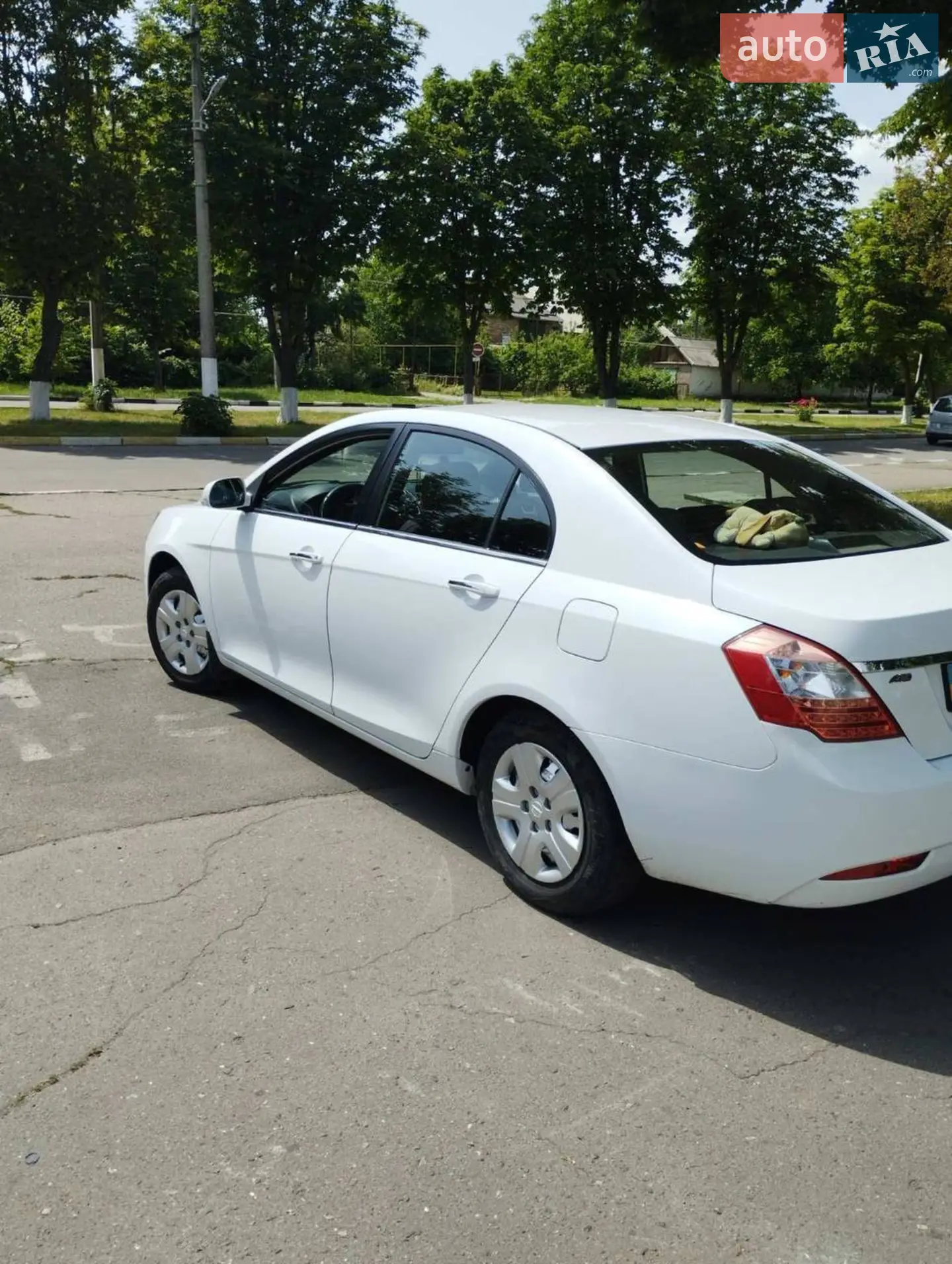 Geely Emgrand 7 (EC7) 2013 VIN L6T7844S1DN014851 фото оголошення 4 з 11