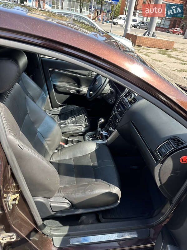 Хетчбек Geely Emgrand 7 (EC7) 2014 в Запоріжжі