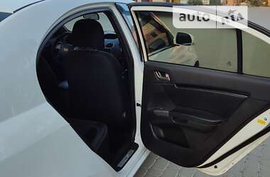 Седан Geely Emgrand 7 (EC7) 2012 в 