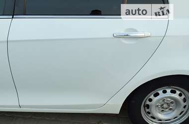 Седан Geely Emgrand 7 (EC7) 2012 в 