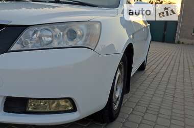Седан Geely Emgrand 7 (EC7) 2012 в 