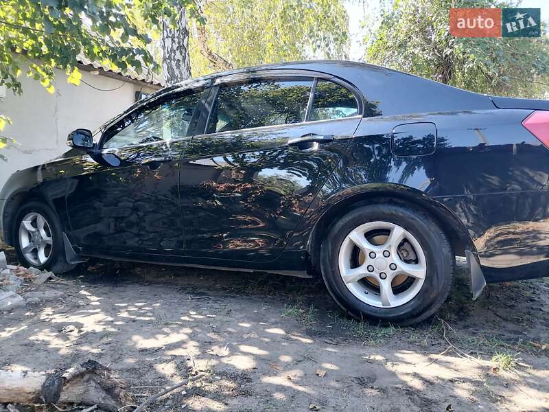 Седан Geely Emgrand 7 (EC7) 2013 в Павлограді