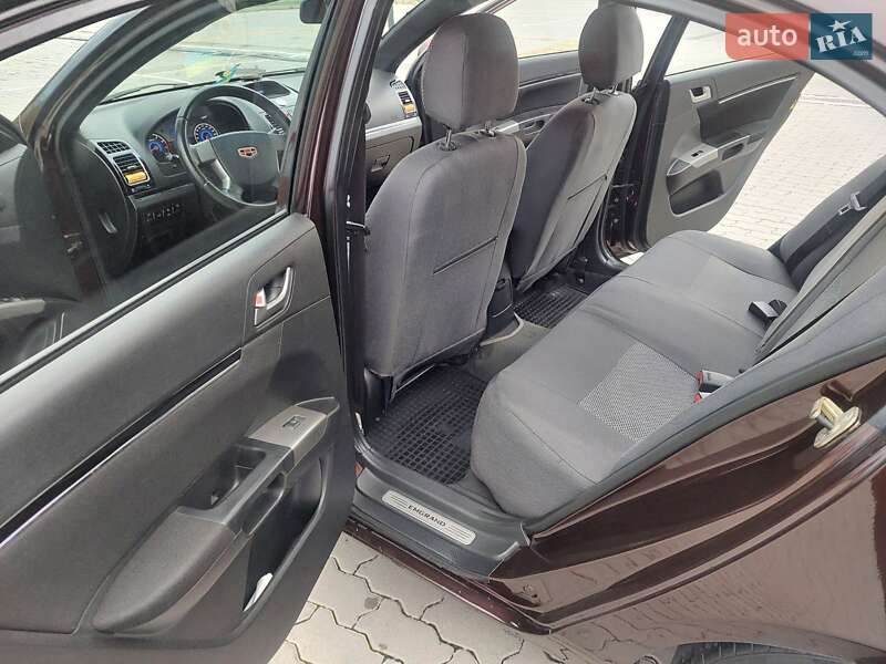 Седан Geely Emgrand 7 (EC7) 2013 в Львове