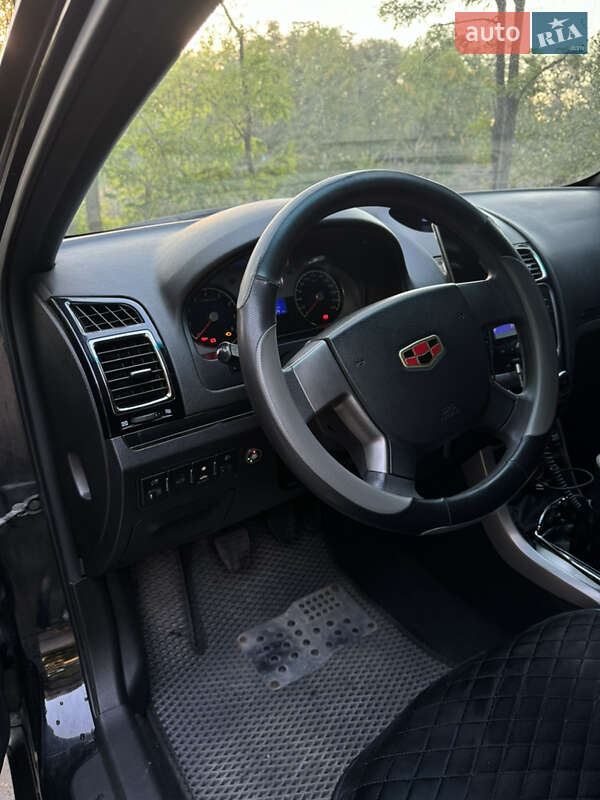 Седан Geely Emgrand 7 (EC7) 2013 в Дніпрі