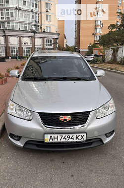 Хэтчбек Geely Emgrand 7 (EC7) 2012 в Киеве