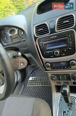 Хэтчбек Geely Emgrand 7 (EC7) 2012 в Мукачево