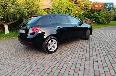 Хэтчбек Geely Emgrand 7 (EC7) 2012 в Мукачево