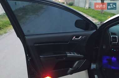 Седан Geely Emgrand 7 (EC7) 2013 в 