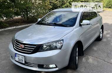 Седан Geely Emgrand 7 (EC7) 2014 в Дніпрі