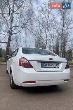 Седан Geely Emgrand 7 (EC7) 2015 в 