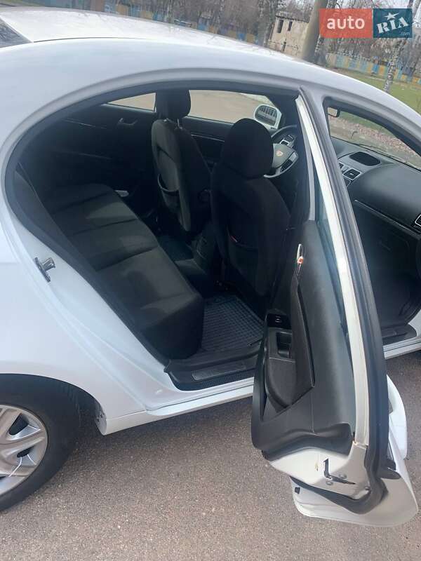 Седан Geely Emgrand 7 (EC7) 2015 в Черкасах