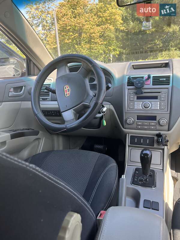 Седан Geely Emgrand 7 (EC7) 2012 в Дніпрі