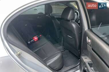 Седан Geely Emgrand 7 (EC7) 2013 в 