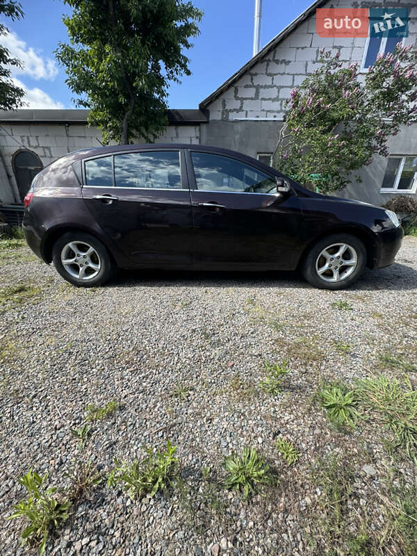 Хэтчбек Geely Emgrand 7 (EC7) 2012 в Глевахе фото 4 Хэтчбек Geely Emgrand 7 (EC7) 2012 в Глевахе