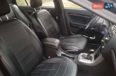 Седан Geely Emgrand 7 (EC7) 2013 в Киеве