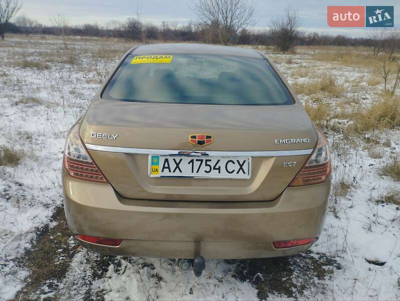Седан Geely Emgrand 7 (EC7) 2012 в Краснограді