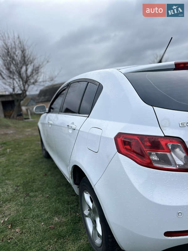 Хетчбек Geely Emgrand 7 (EC7) 2013 в Черкасах