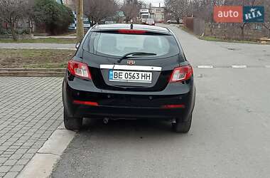 Хэтчбек Geely Emgrand 7 (EC7) 2012 в Николаеве