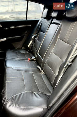 Хэтчбек Geely Emgrand 7 (EC7) 2013 в 