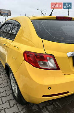 Хетчбек Geely Emgrand 7 (EC7) 2011 в 