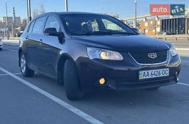 Хетчбек Geely Emgrand 7 (EC7) 2013 в 