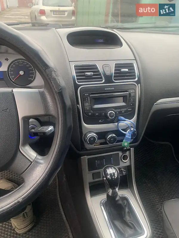 Седан Geely Emgrand 7 (EC7) 2014 в 