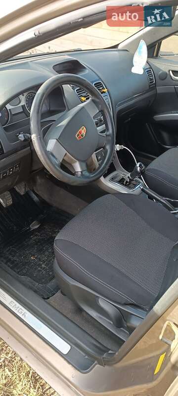 Седан Geely Emgrand 7 (EC7) 2012 в Бучі
