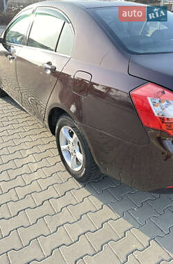 Седан Geely Emgrand 7 (EC7) 2014 в 