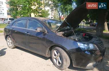 Седан Geely Emgrand 7 (EC7) 2013 в 