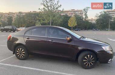 Седан Geely Emgrand 7 (EC7) 2015 в 